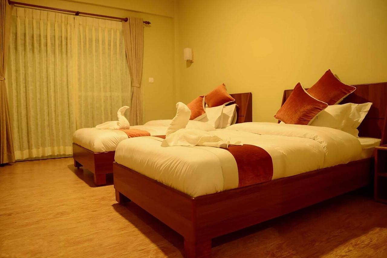 Hotel Glory Garden Pokhara Exterior photo