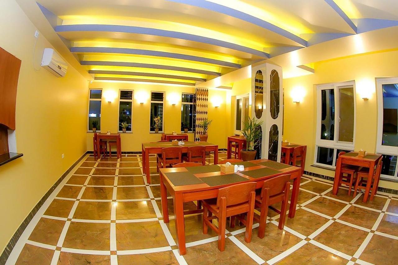Hotel Glory Garden Pokhara Exterior photo