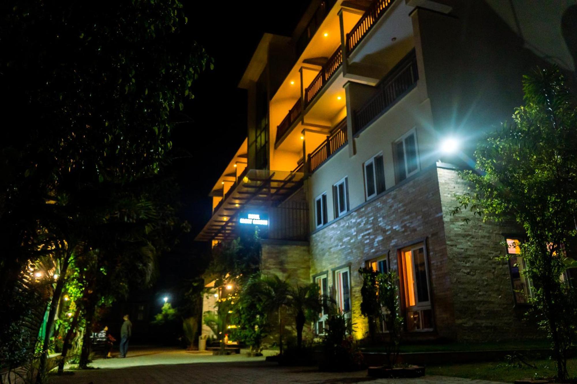 Hotel Glory Garden Pokhara Exterior photo