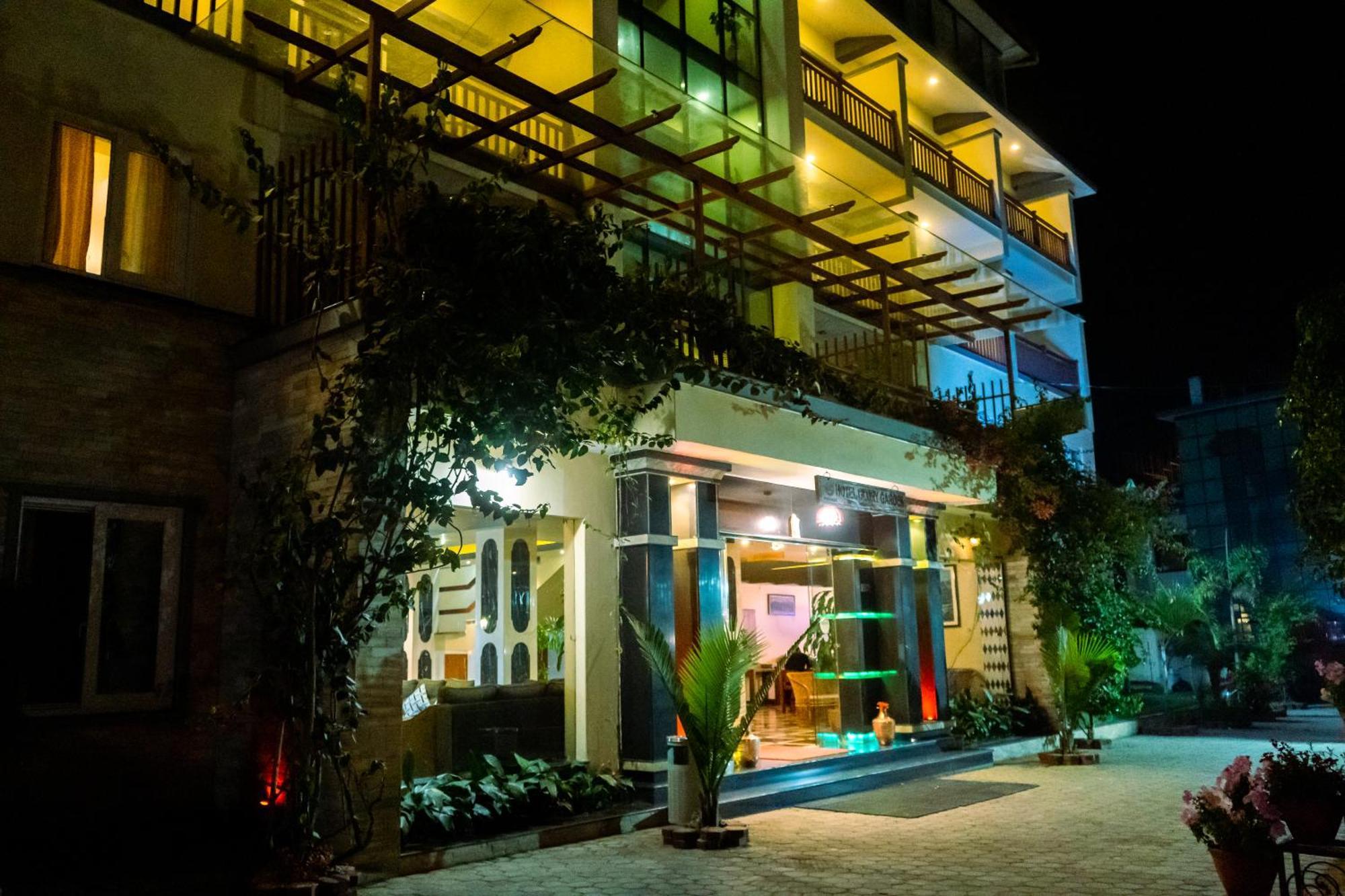 Hotel Glory Garden Pokhara Exterior photo