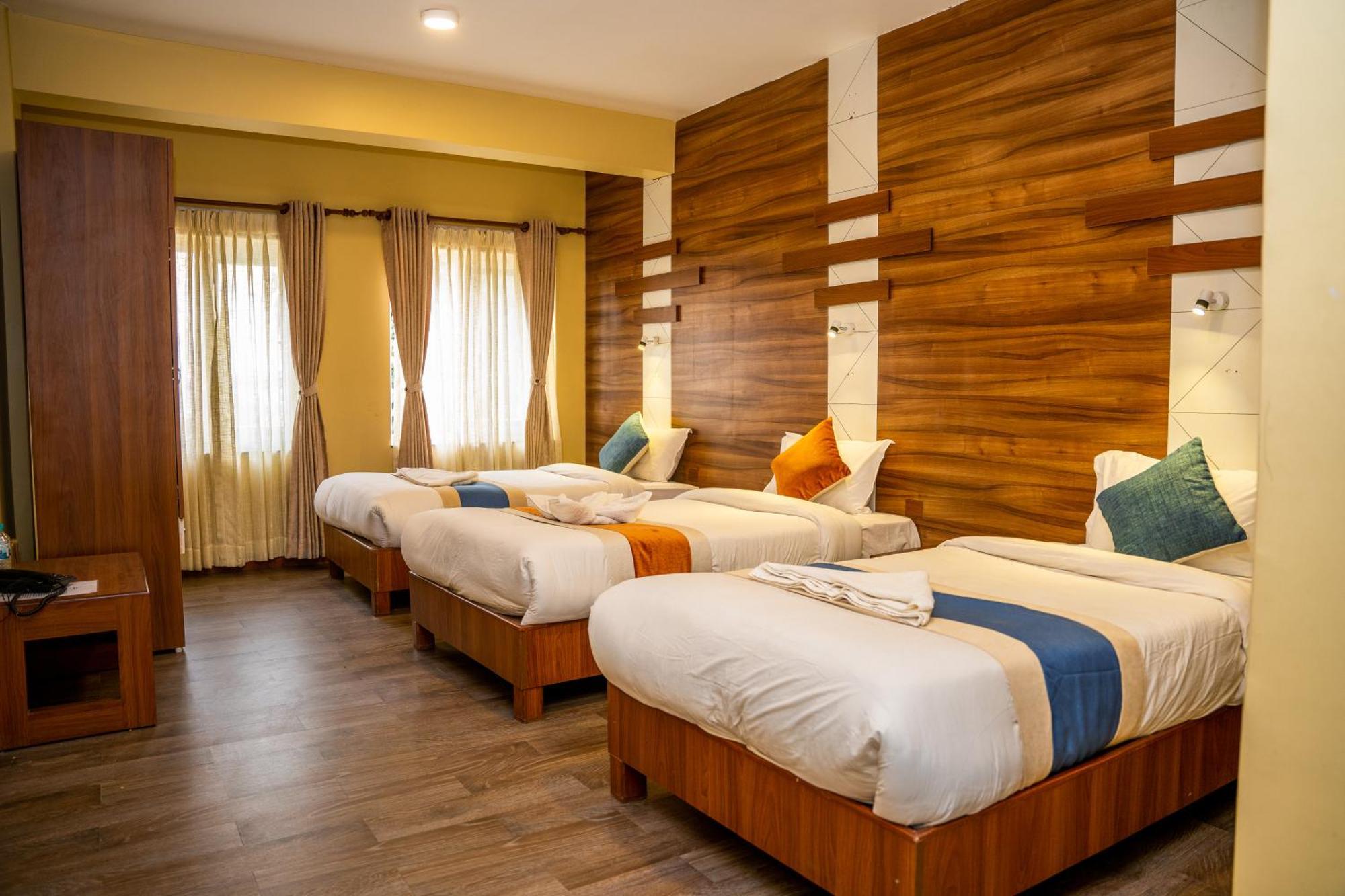 Hotel Glory Garden Pokhara Room photo