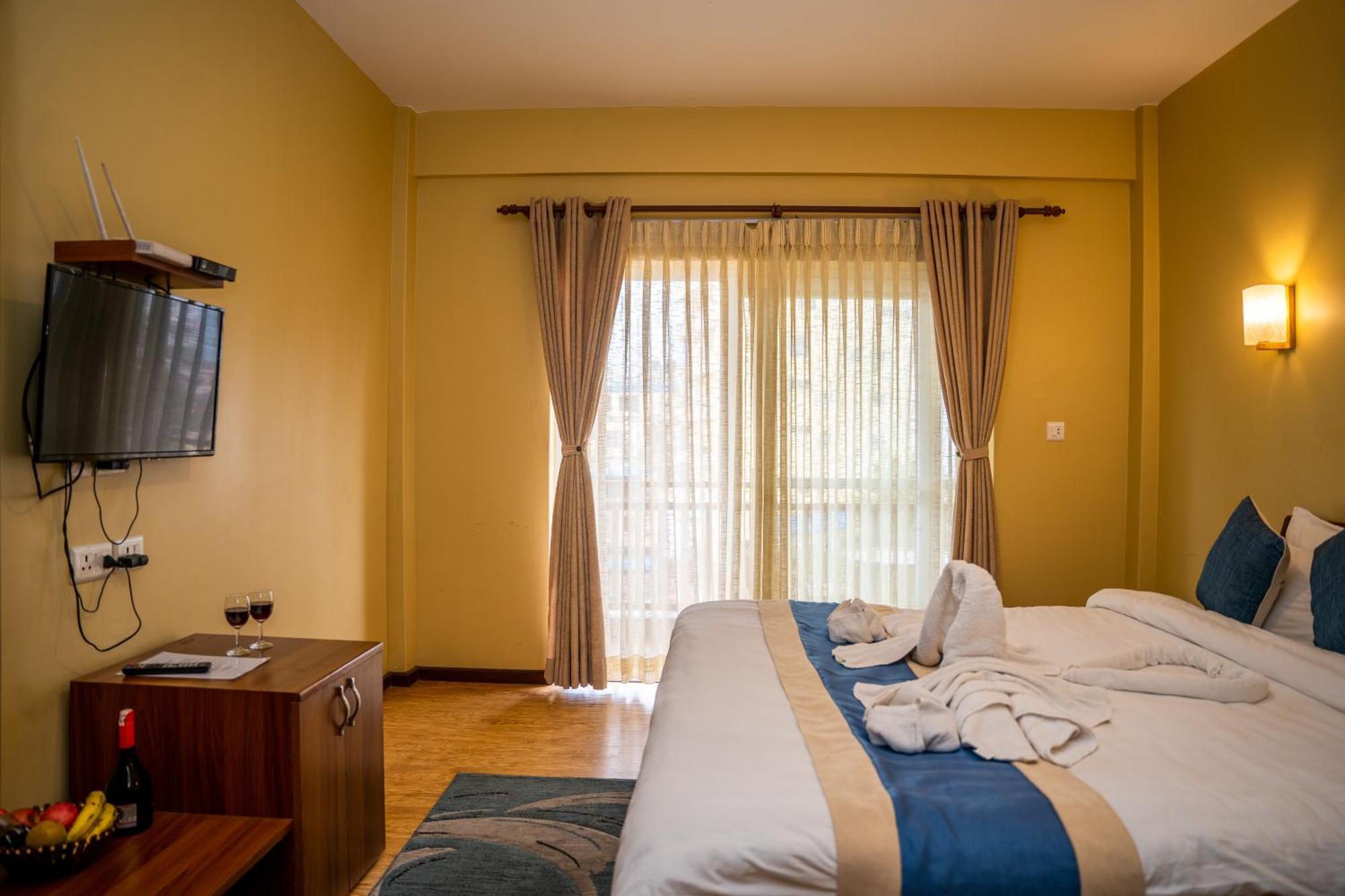 Hotel Glory Garden Pokhara Room photo