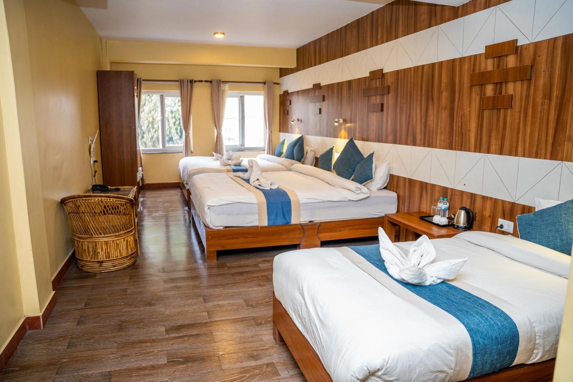 Hotel Glory Garden Pokhara Room photo